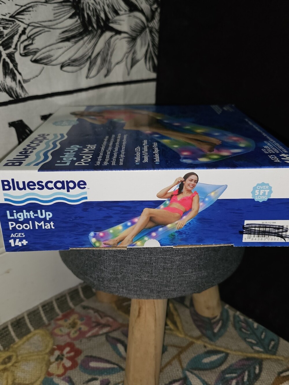 Bluescape Inflatable Pool Mat/Float, Color-Changing LED Light-Up, Waterproof 🆕 - Picture 5 of 7